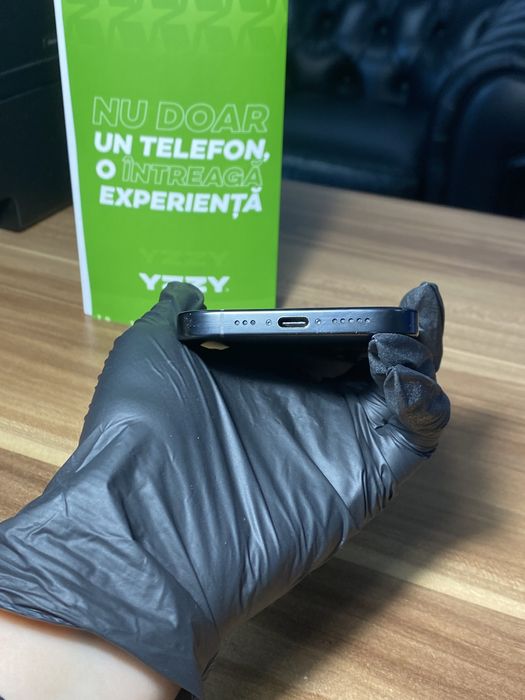 iPhone 16 Pro • 256 GB • Balck Titanium