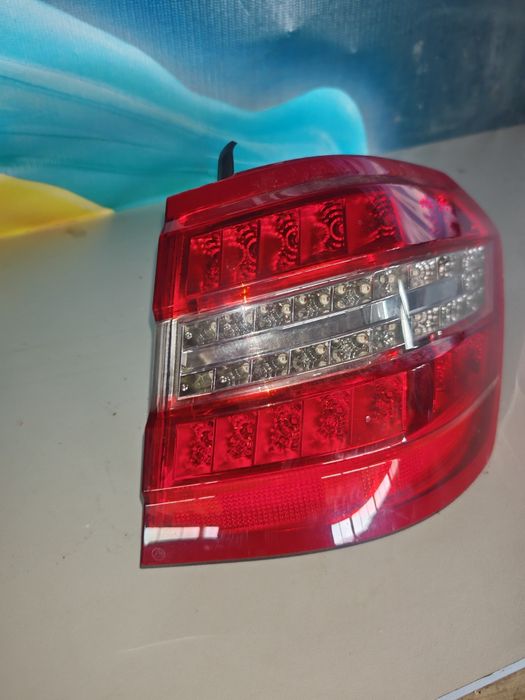 Десен стоп за Мерцедес w212 sw