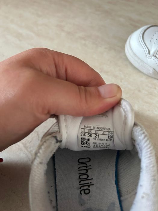 Оригинални Бебешки обувки адидас