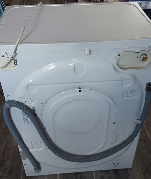 Стиральная машина INDESIT