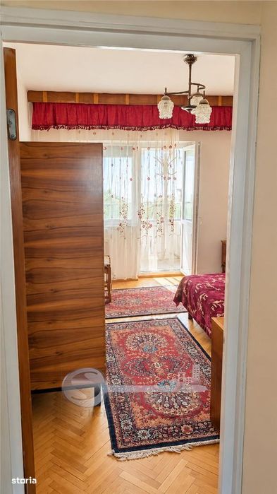 | Apartament 4 camere de vanzare | Ultracentral, Bulevardul Independen