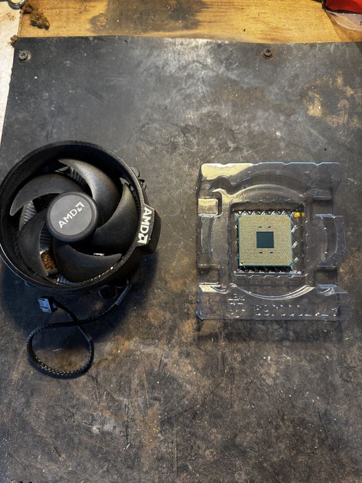 Procesor Ryzen 5 1600Af + Cooler Stock