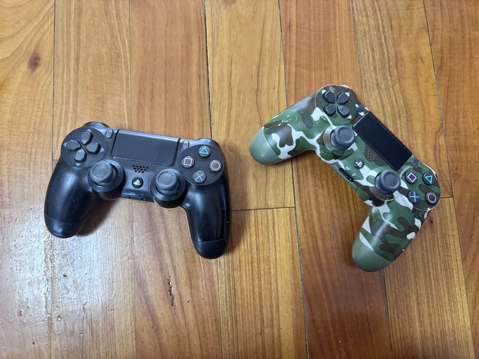 PS4 Pro 1TB + PlayStation VR + 2 Controllere + Move + 2 jocuri PS