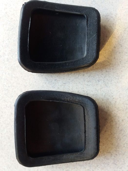 Нови гумички за автомобил