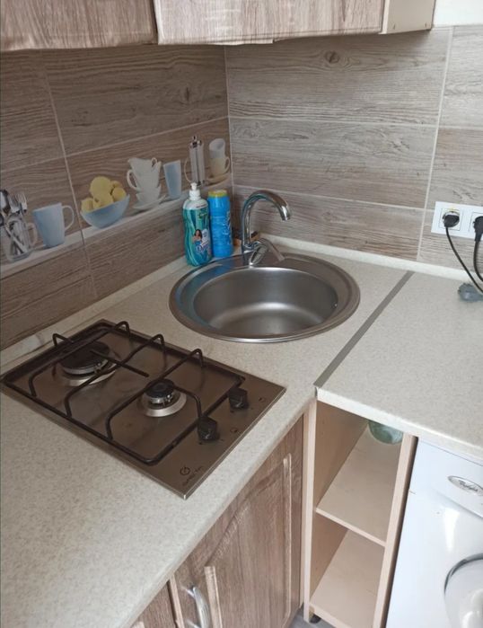 Сарыарка 11-Кенесары, 2часа 2000