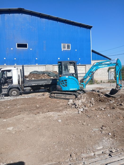Închiriez miniexcavator 4.2t pt săpături fundații demolări terasari