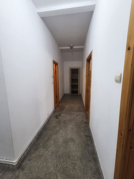 Apartament 2 camere de vânzare  în Nehoiu