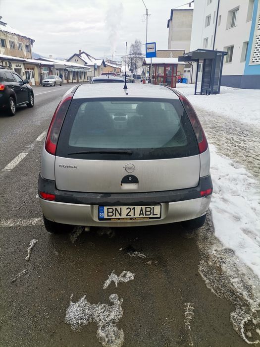 Opel corsa 2005 benzină 1,4 înmatriculat ro perfect funcțional ok