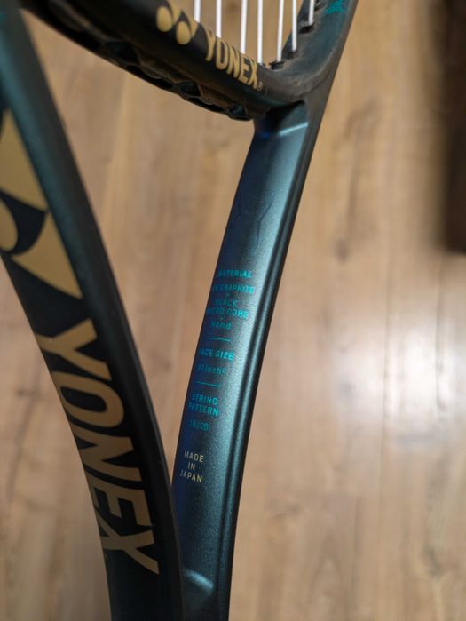 Тенис ракета Yonex Vcore pro