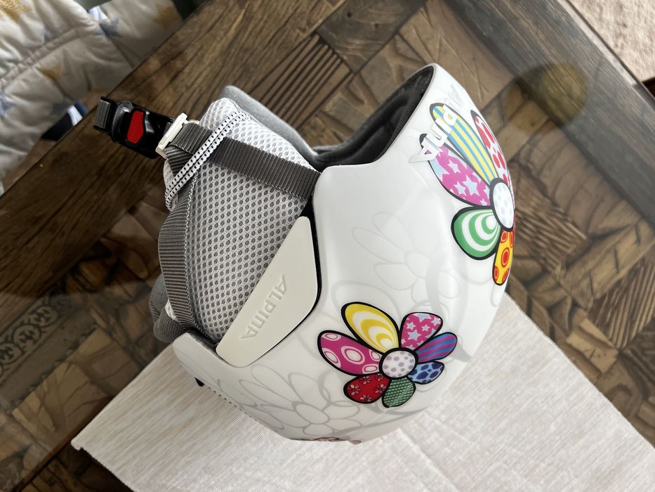 Детска ски каска alpina 46-51