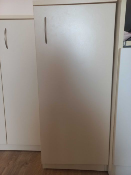 Шкаф 3 бр.× 60лв.