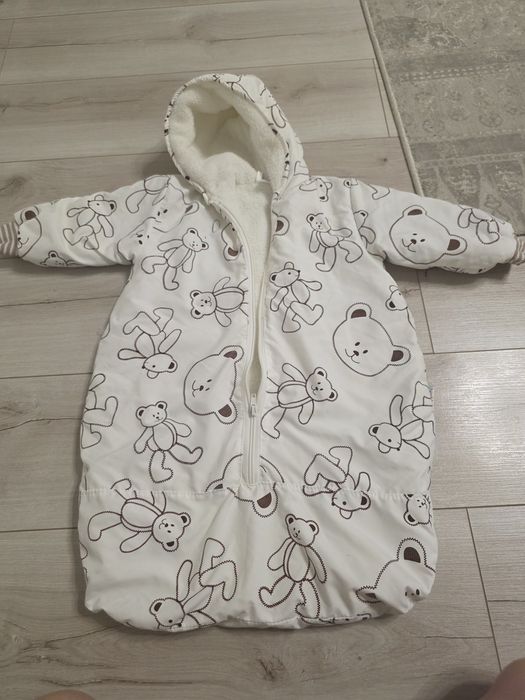 Продам комбинезон-конверт.