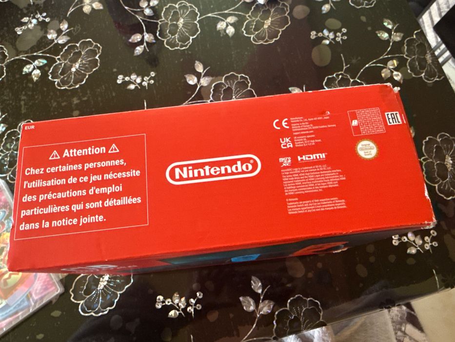 Nintendo Switch+Mariokart 8 Deluxe