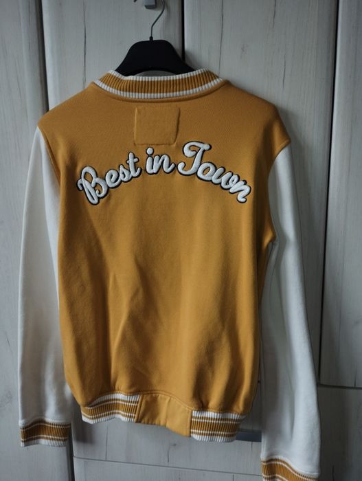 яке Bershka, суичър Nike