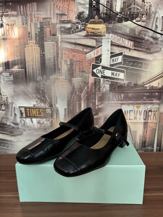 Черные туфельки