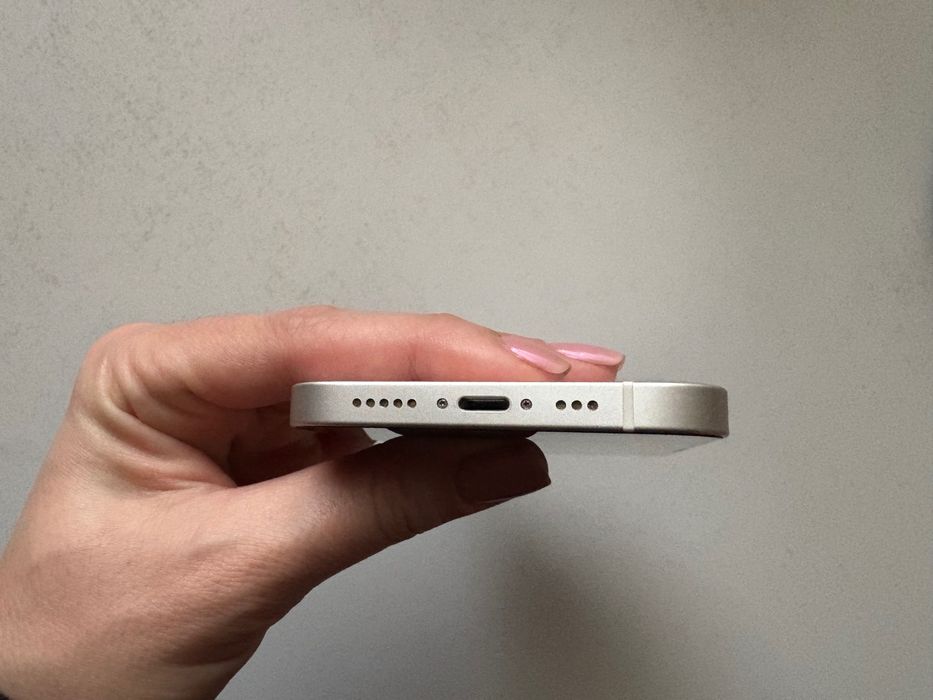 I Phone 12/ 64GB