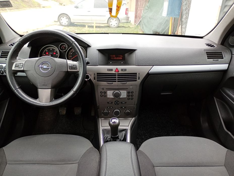 Vând Opel Astra h