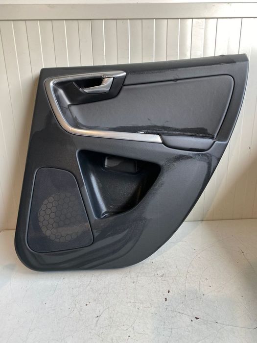 Fata de usa spate dreapta negru Volvo XC60 30766413 31366488 8635781