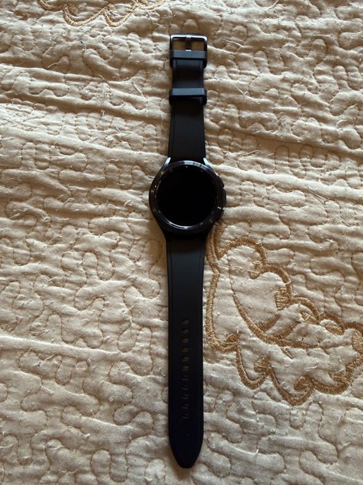 Samsung GalaxyWatch 4 Classic