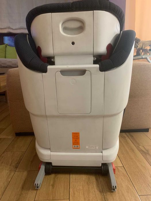 Mercedes Benz детско столче