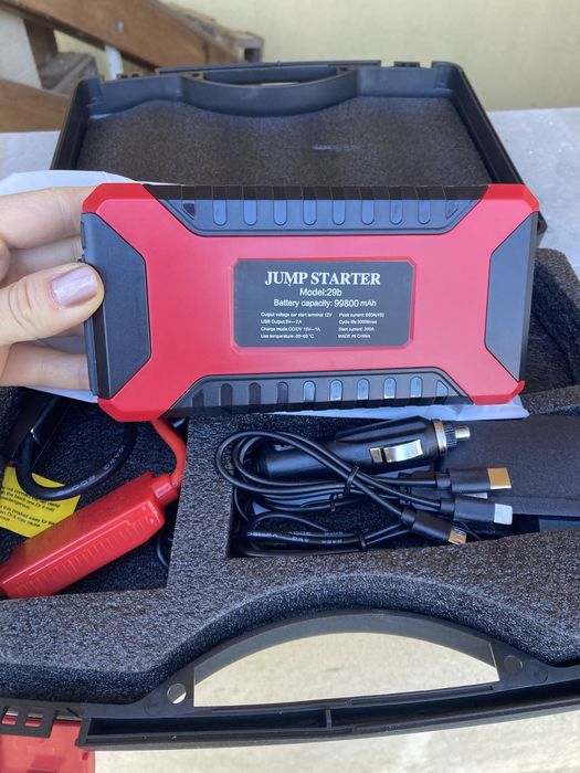Jump starter буустер 600Ah peak / booster
