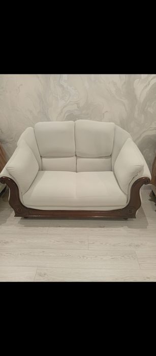 Продаётся диван состояние отличное