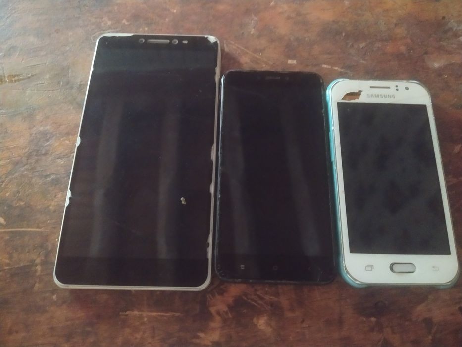 redmi samsunglar bor batareyka qoʻysa ishlaydi