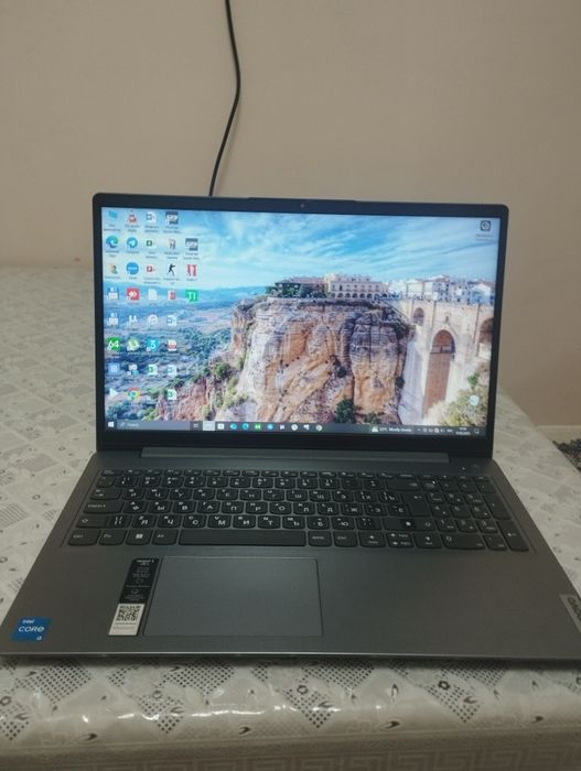 Lenovo ideapad i3 11