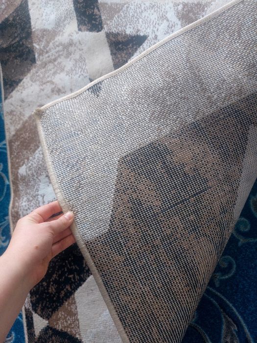 Продам ковровую дорожку