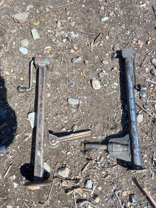 Продам молотки,зарядку,мантоварку