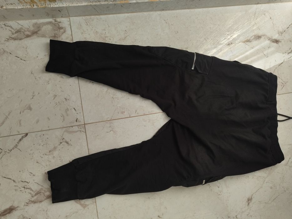 Pantaloni Made by society