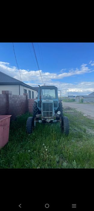 Продам трактор на ходу