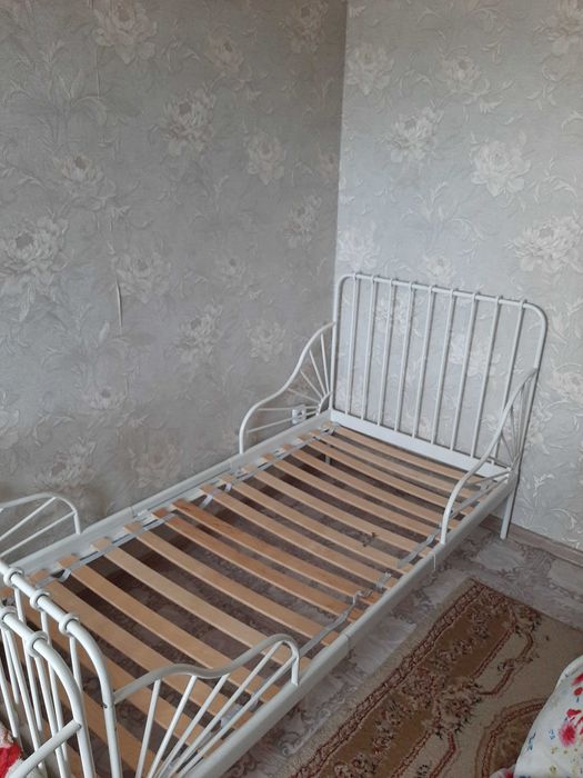 Продам кровати фирмы IKEA