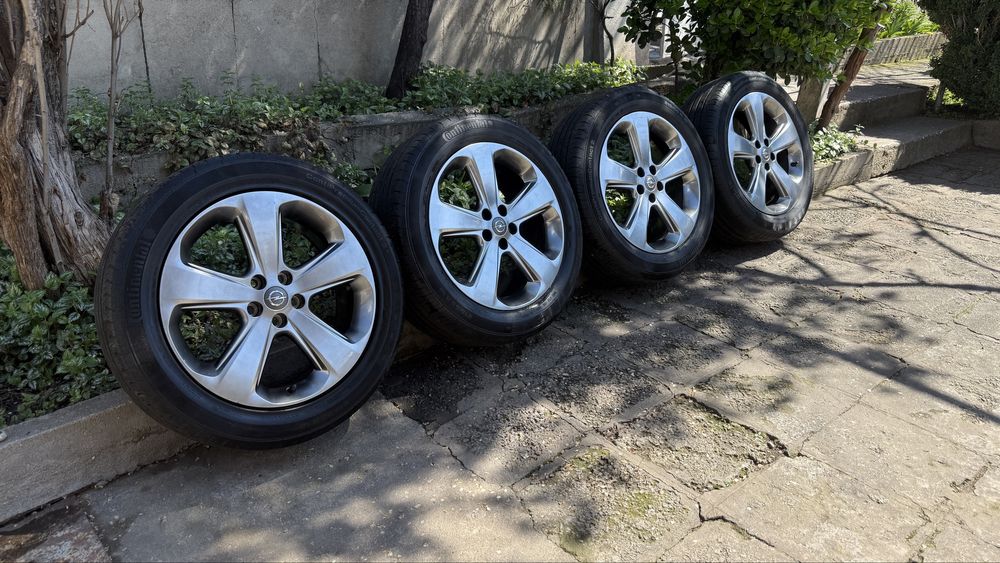 Джанти с гуми и датчици за опел 5х105 18”