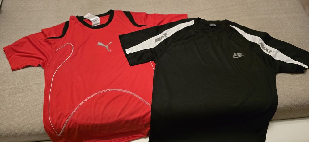 Tricouri sport originale