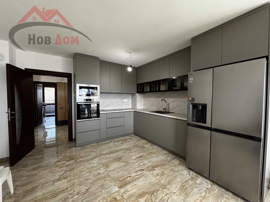 Многостаен с ГАРАЖ в цената