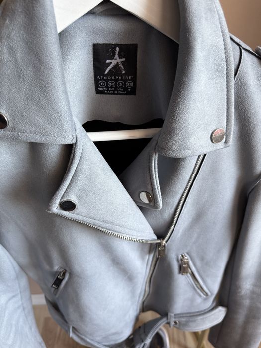 Велурено яке в страхотен син цвят