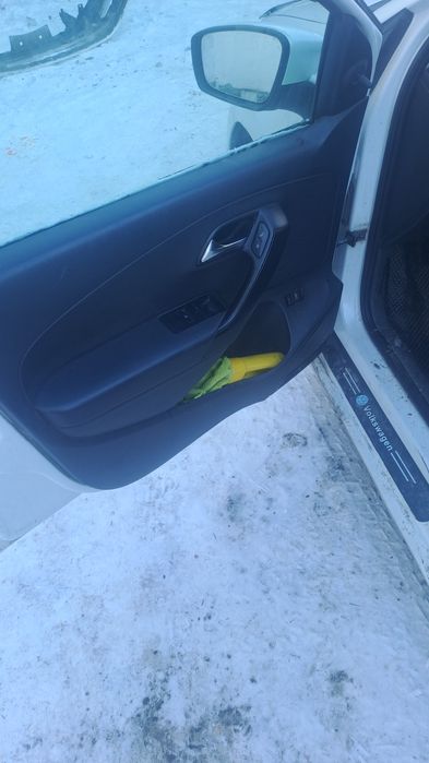 Продам фольсаген поло