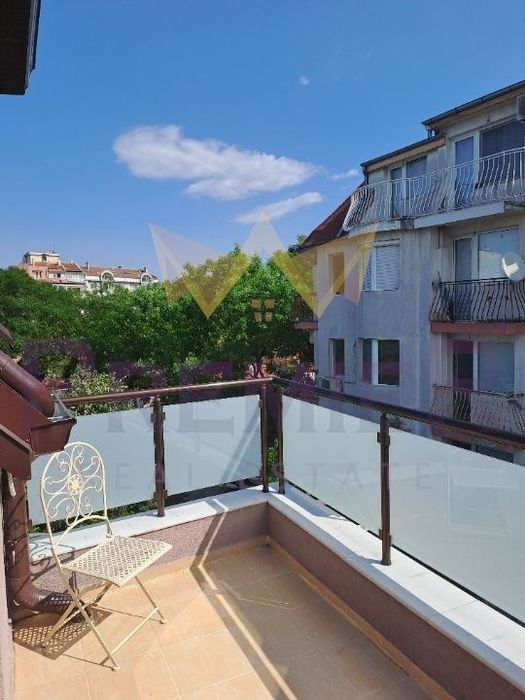 Продава се Двустаен апартамент в Варна, Център - 70 кв.м за 3558 €/кв.м - Снимка #6