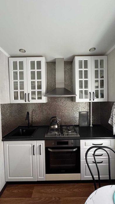 Продам 2 ком с современным ремонтом, 3 этаж, Франко 4