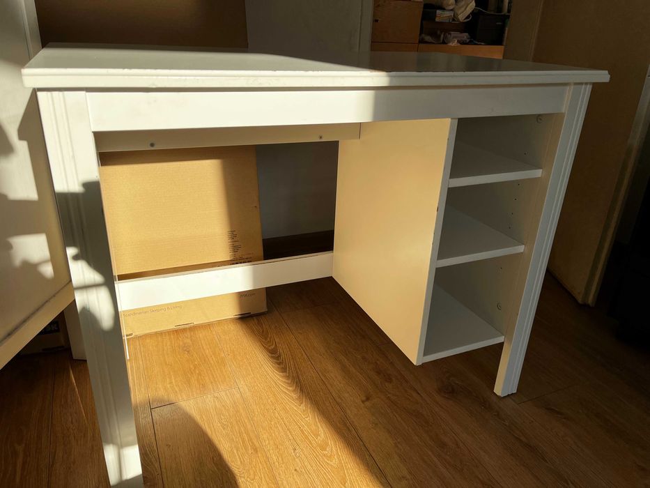 Детско бюро от ИКЕА