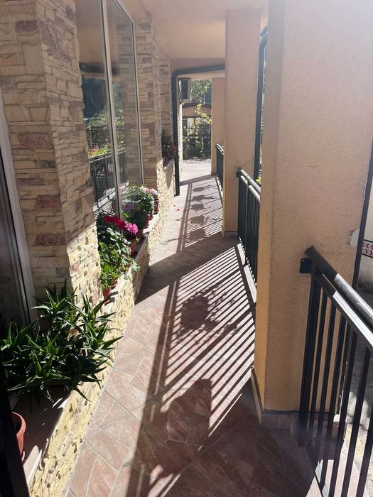 Продава се Двустаен апартамент в Девин - 51 кв.м за 1961 €/кв.м - Снимка #2