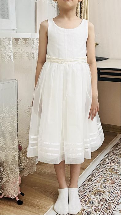 Детское платье отличного качества