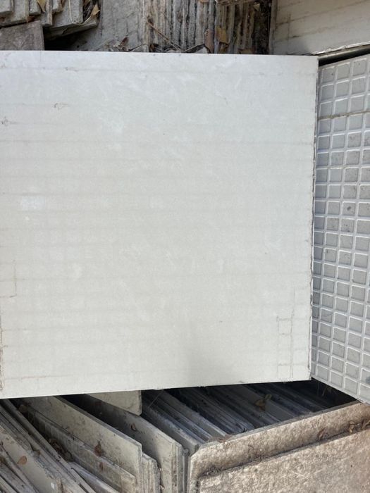 Кафель плитки 50х50см