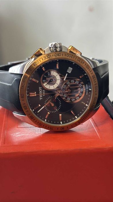 Часовник Tissot TO24417A