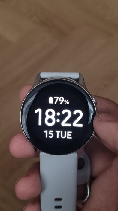 Продам galaxy watch active