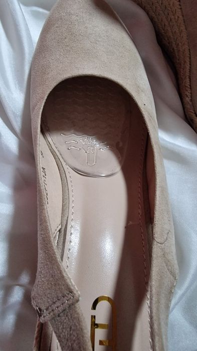 Продам обувь новую