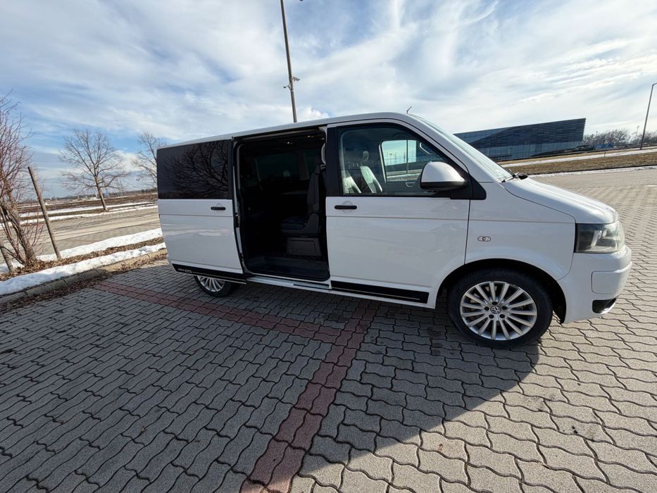 Volkswagen Multivan 7 persoane Edition 25 Autamata,+ Cârlig, Variante