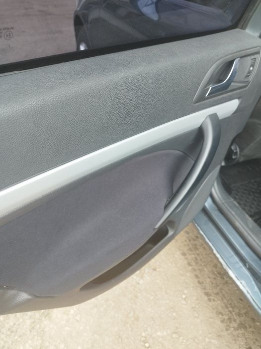 Шкода Октавия 2.0 TDI DSG