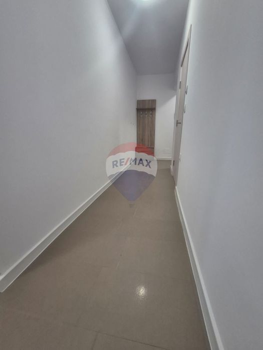 Дава се под наем Двустаен апартамент в Варна, Изгрев - 55 кв.м за 459 € - Снимка #12